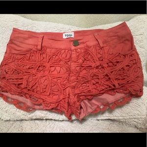 🦩 Scalloped Tobi denim shorts |🦩flamingo pink